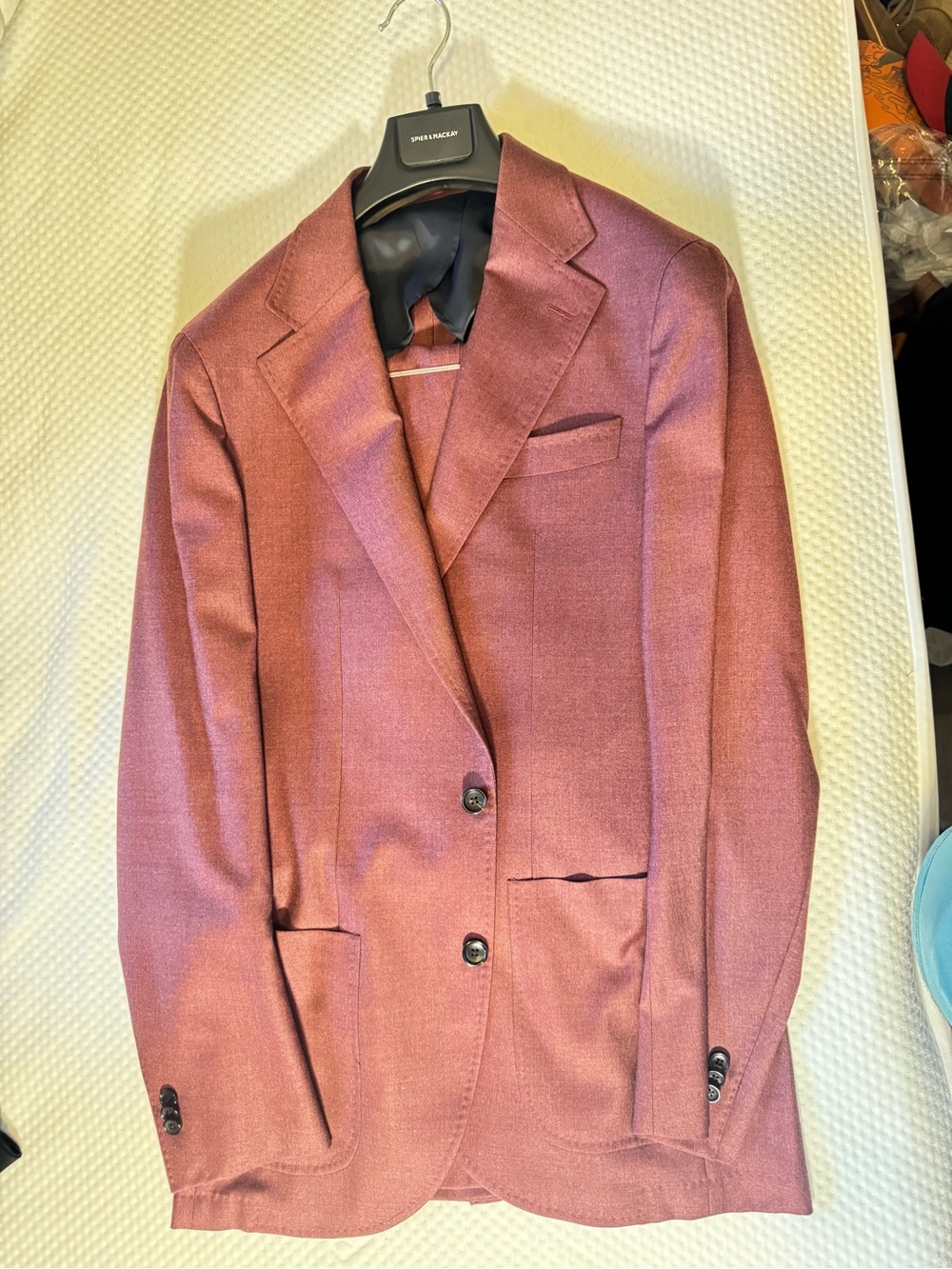Spier&Mackay Brushed berry single-breasted suit